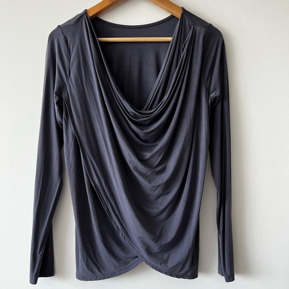 RW&Co low back, reversible top - Picture 2 of 2